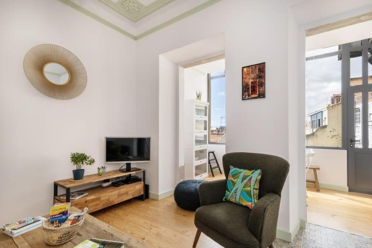 Apartment Guestready - Contemporary Apt In Central Lisbon